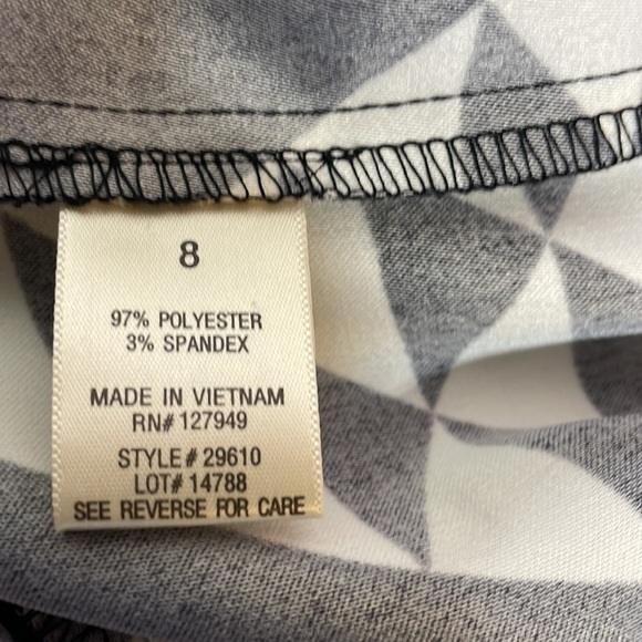 Emma & Michele Sz 8 Dress - Picture 7 of 7